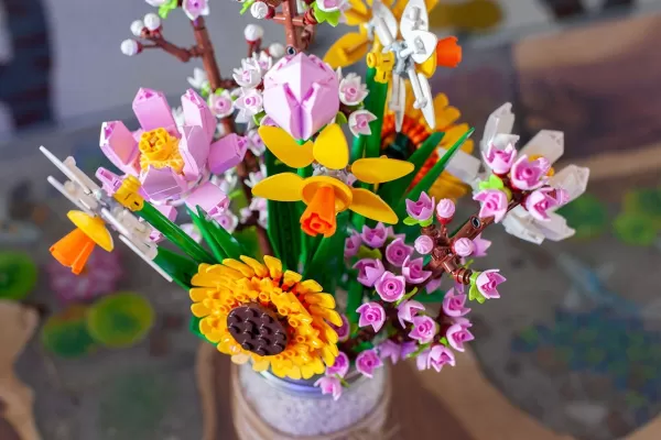 Custom LEGO flower arrangement
