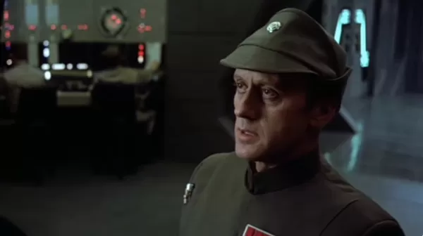Kenneth Colley como el Almirante Piett en Star Wars