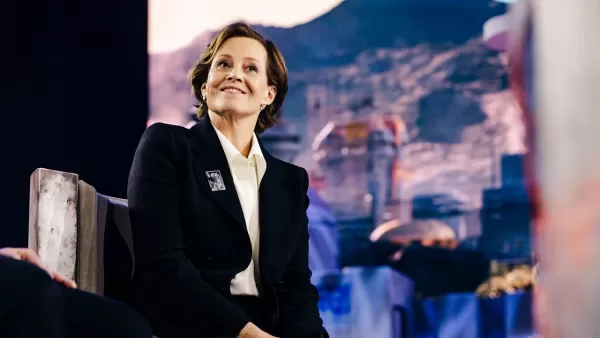 Sigourney Weaver em Grogu: Momentos de roubo de coração na Star Wars Celebration
